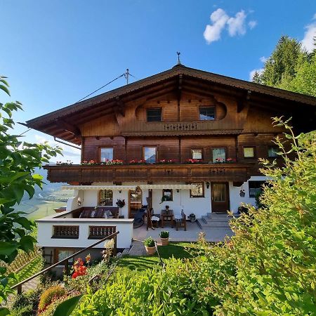 Holiday Home Egger By Interhome Aschau Im Zillertal Luaran gambar